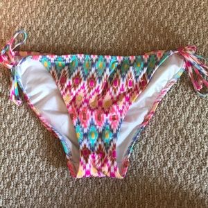 VS teeny bikini bottoms
